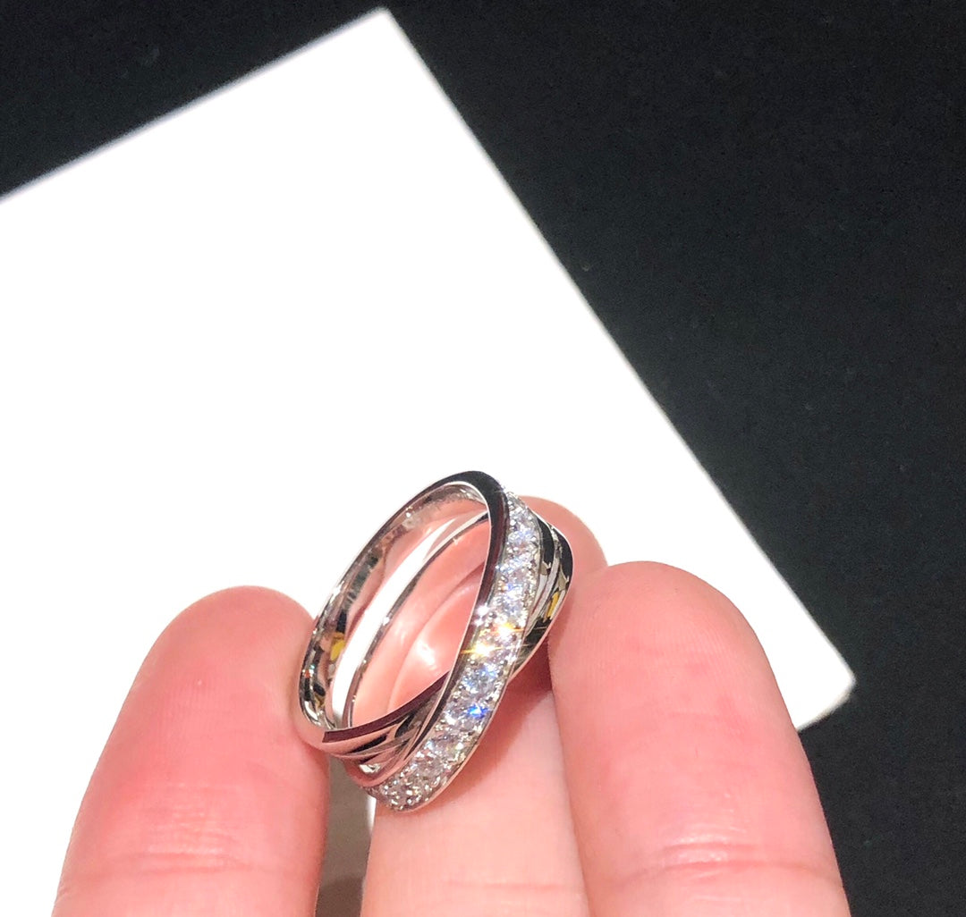 Noble Etincelle Diamond Ring