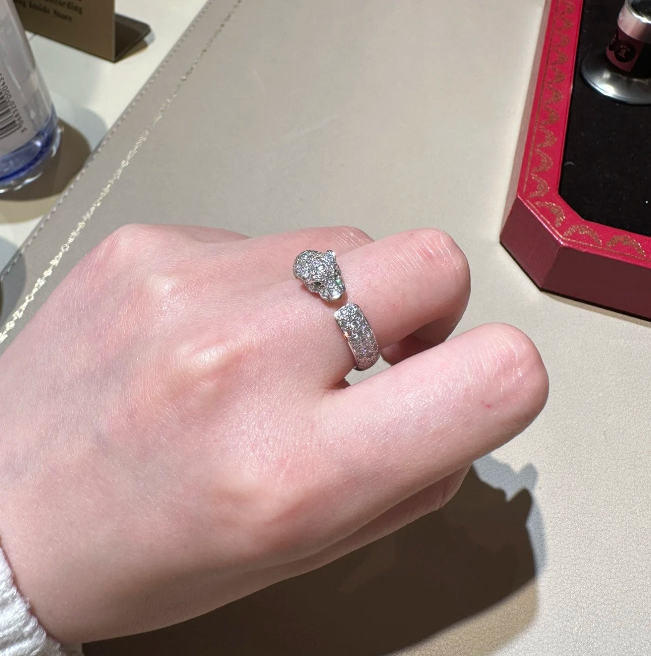 Noble Panthère De Diamond Ring