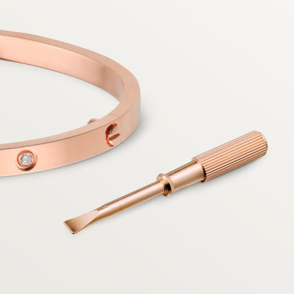 Noble Love Six Diamonds Small Bracelet