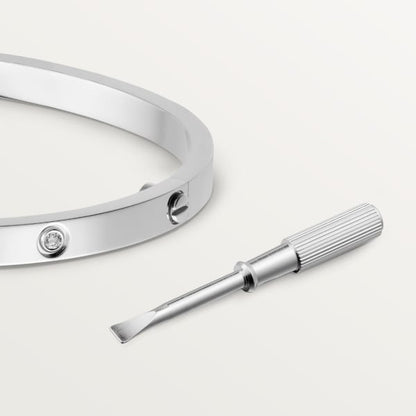 Noble Love Ten Diamonds Small Bracelet