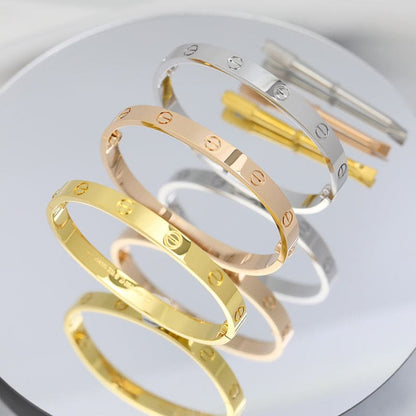 Noble Love Bracelet