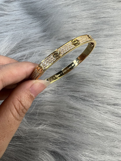 Noble Love Pave Diamonds Bracelet