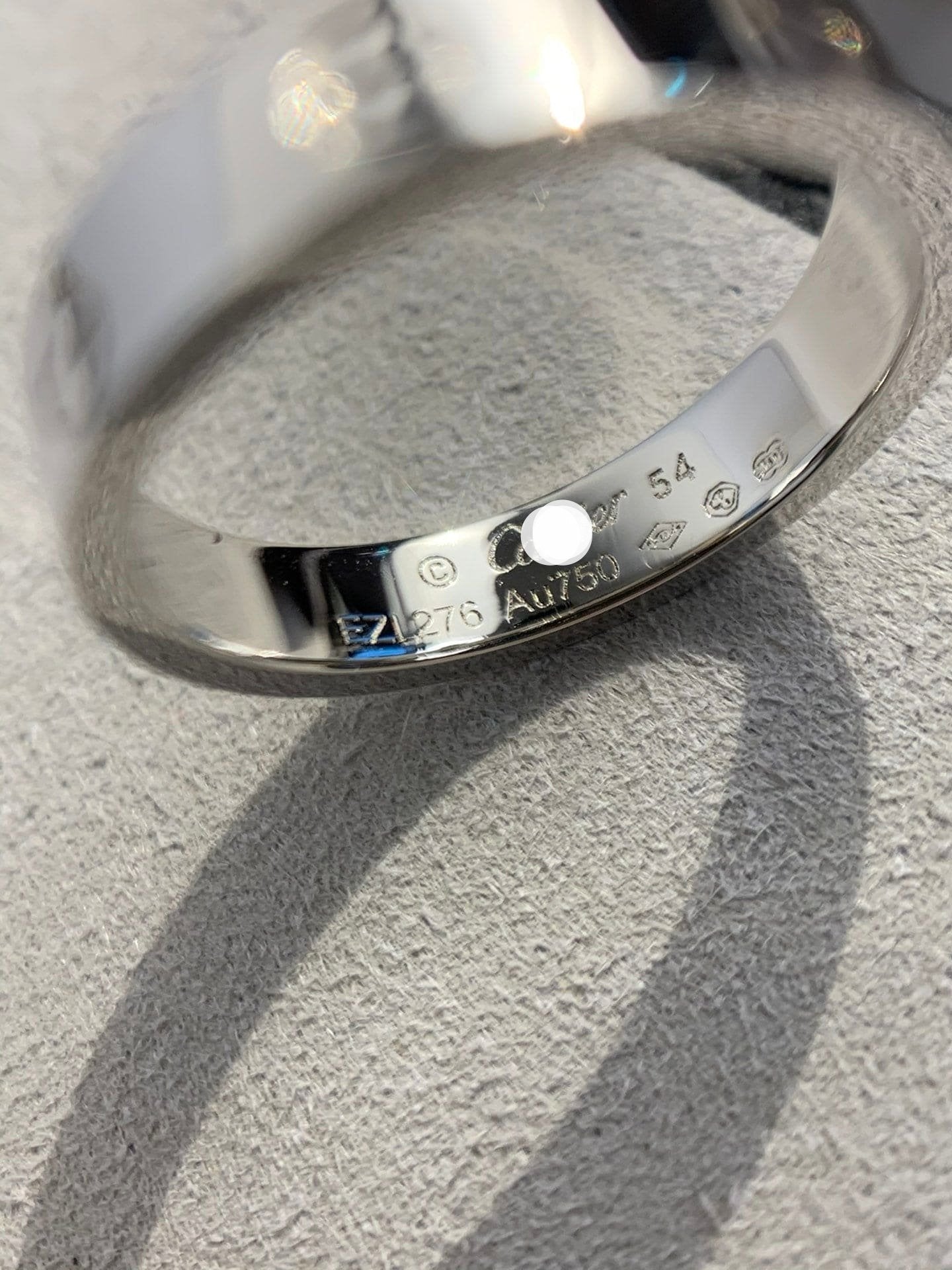Noble Love Wedding 4mm Ring