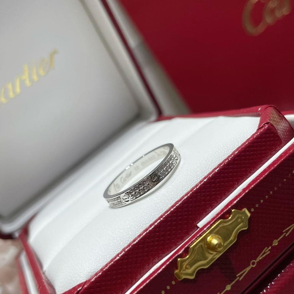 Noble Love Diamond-Paved 3mm Ring