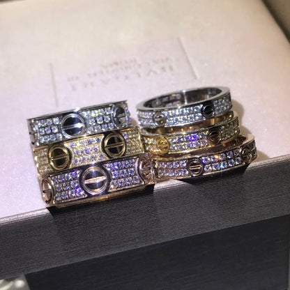 Noble Love Diamond-Paved 5mm Ring