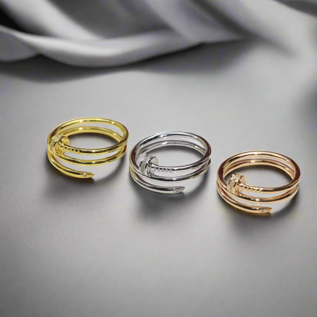 Noble Juste Un Clou Double Rows Diamond Ring