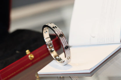 Noble Diamond-paved Ceramic  Love Bracelet
