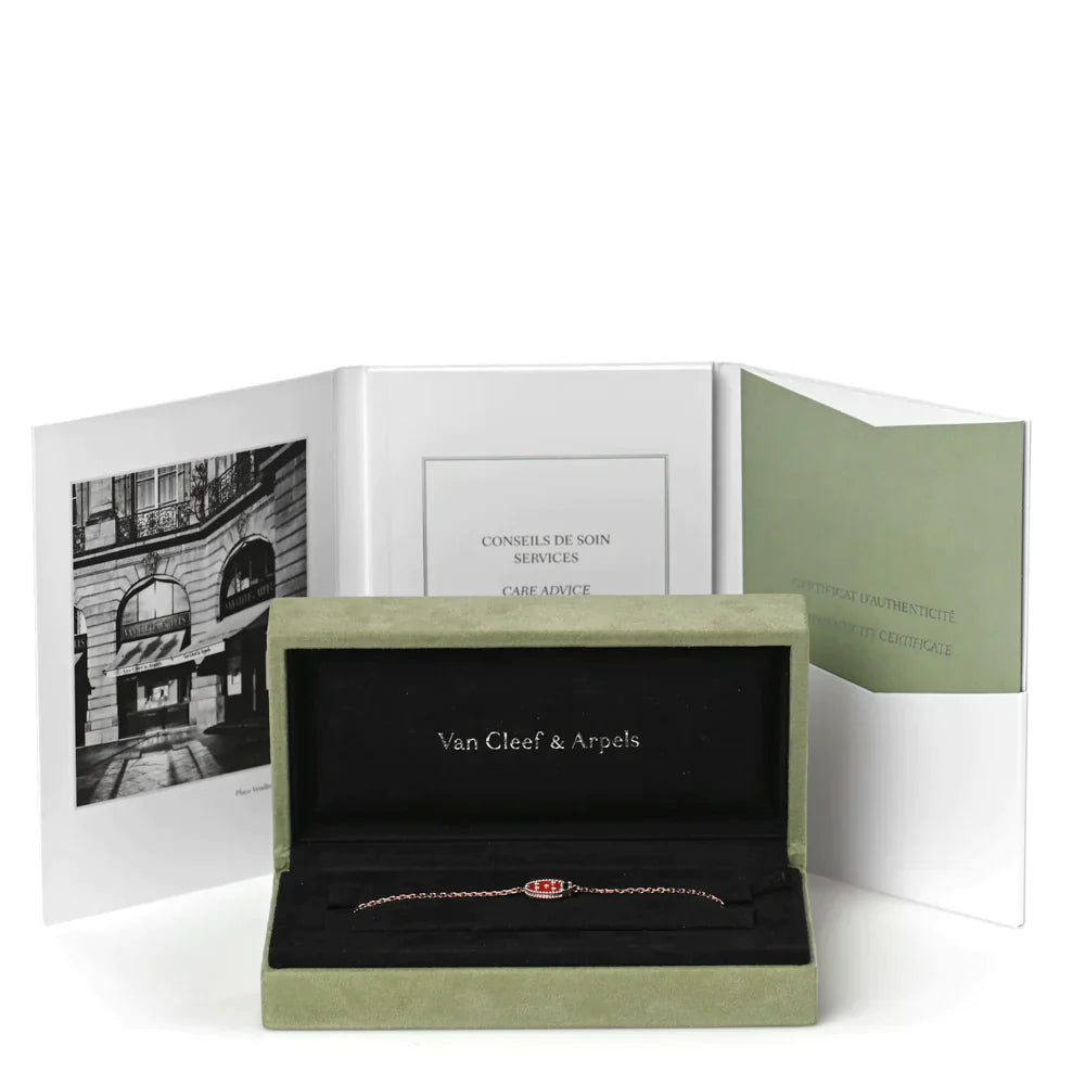 Noble Lucky Spring Closed Wings Bug Rose Gold Bracelet