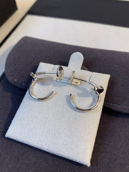 Noble Juste Un Clou Earrings