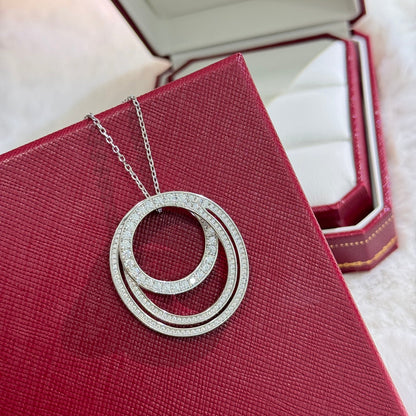 Noble Etincelle De Necklace