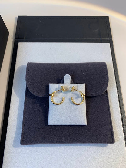 Noble Juste Un Clou Earrings