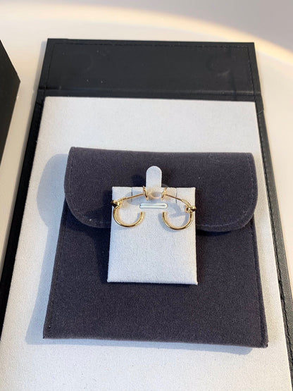 Noble Juste Un Clou Earrings