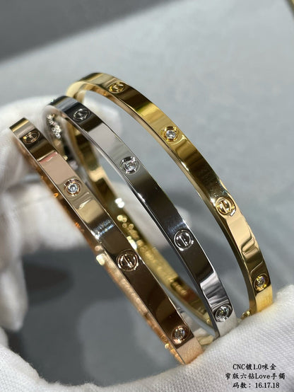 Noble Love Ten Diamonds Small Bracelet