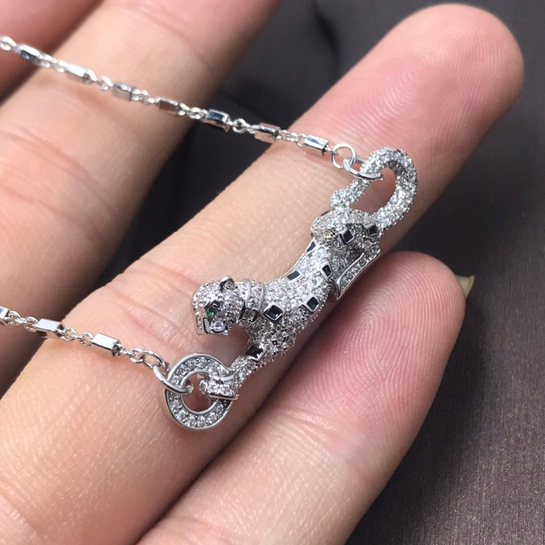 Noble Panthère De Diamond Necklace