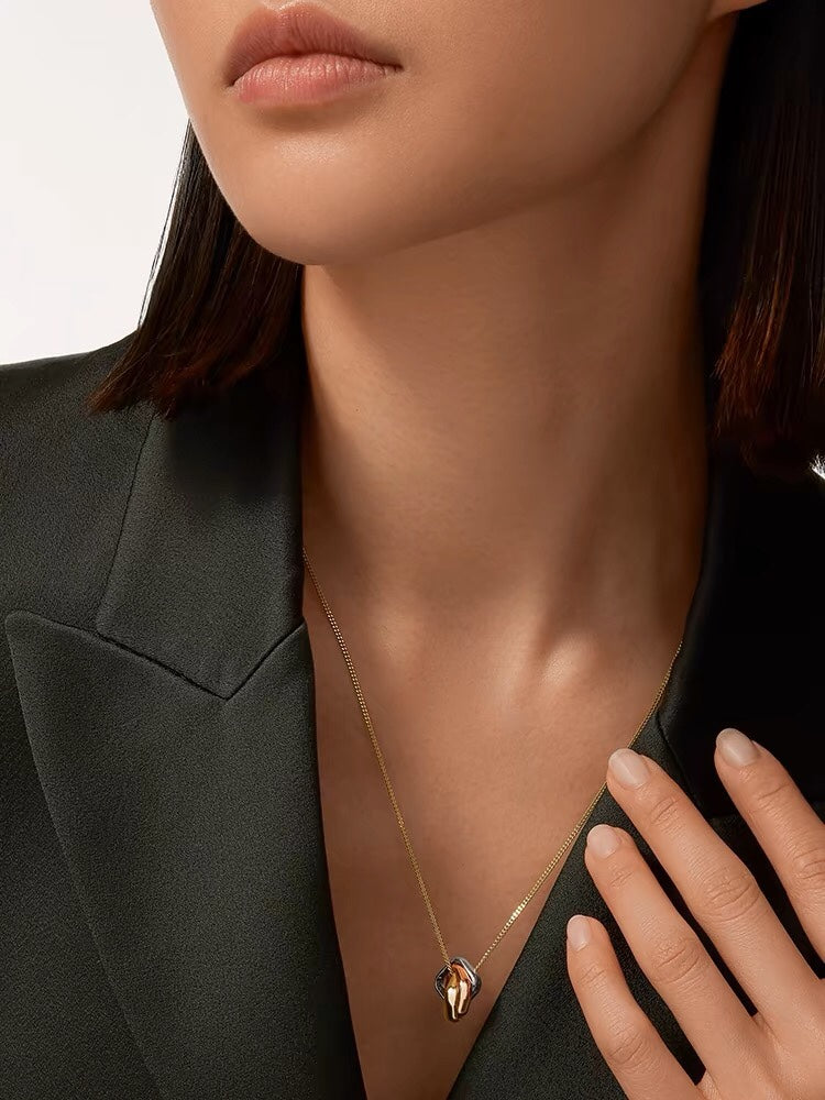 Noble Trinity Cushion Necklace