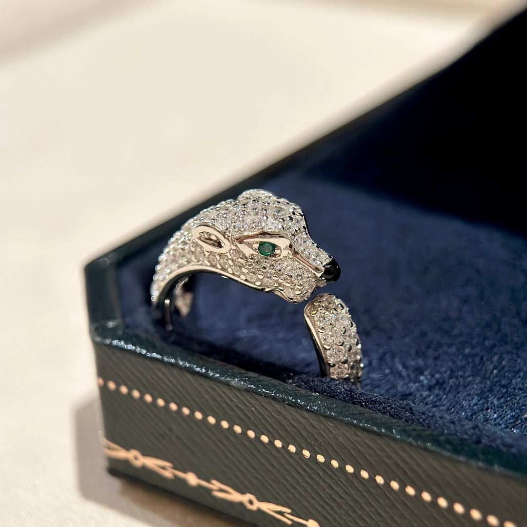 Noble Panthère De Diamond Ring