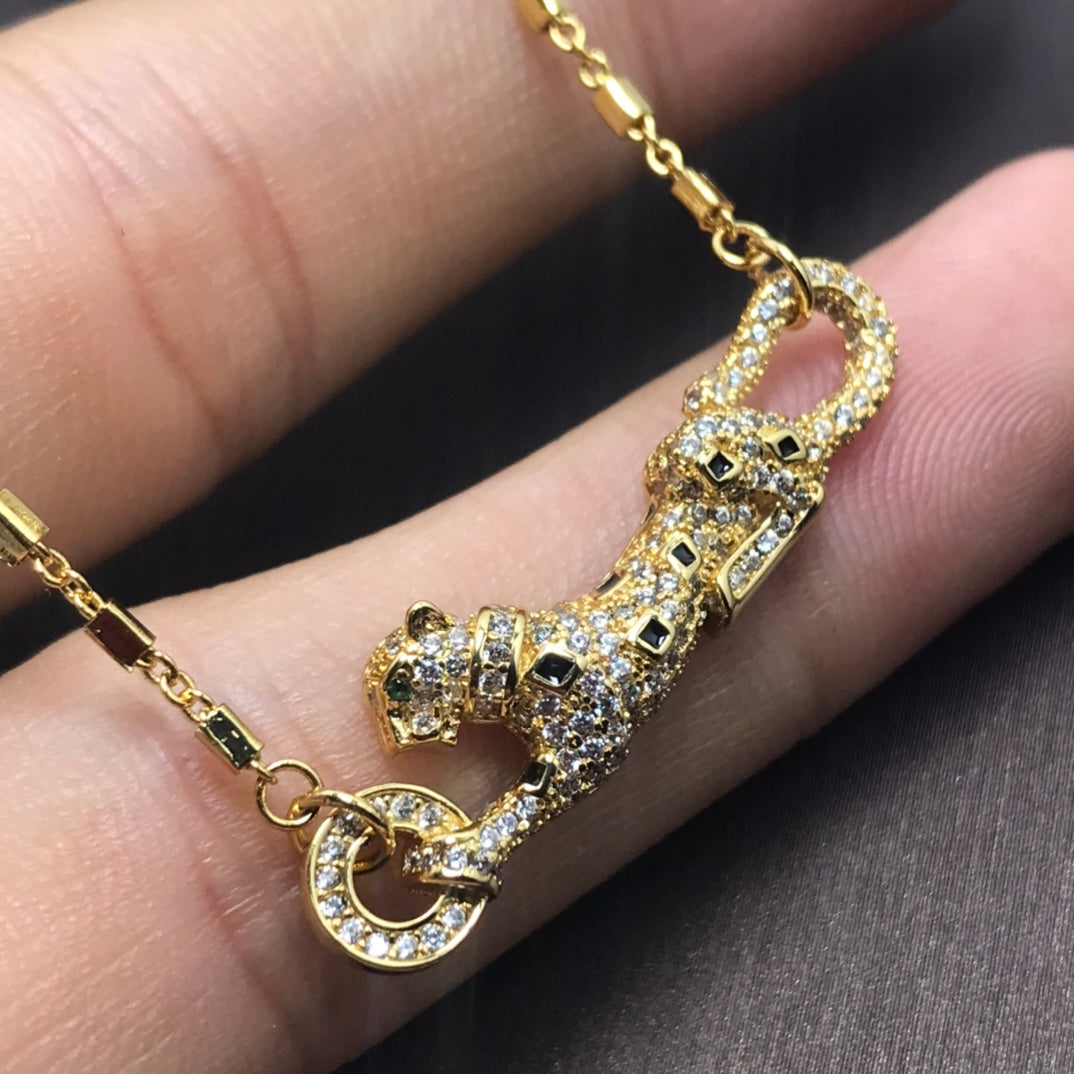 Noble Panthère De Diamond Necklace