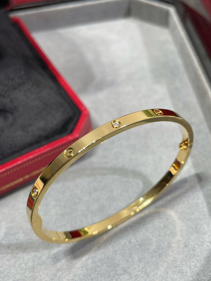 Noble Love Ten Diamonds Small Bracelet