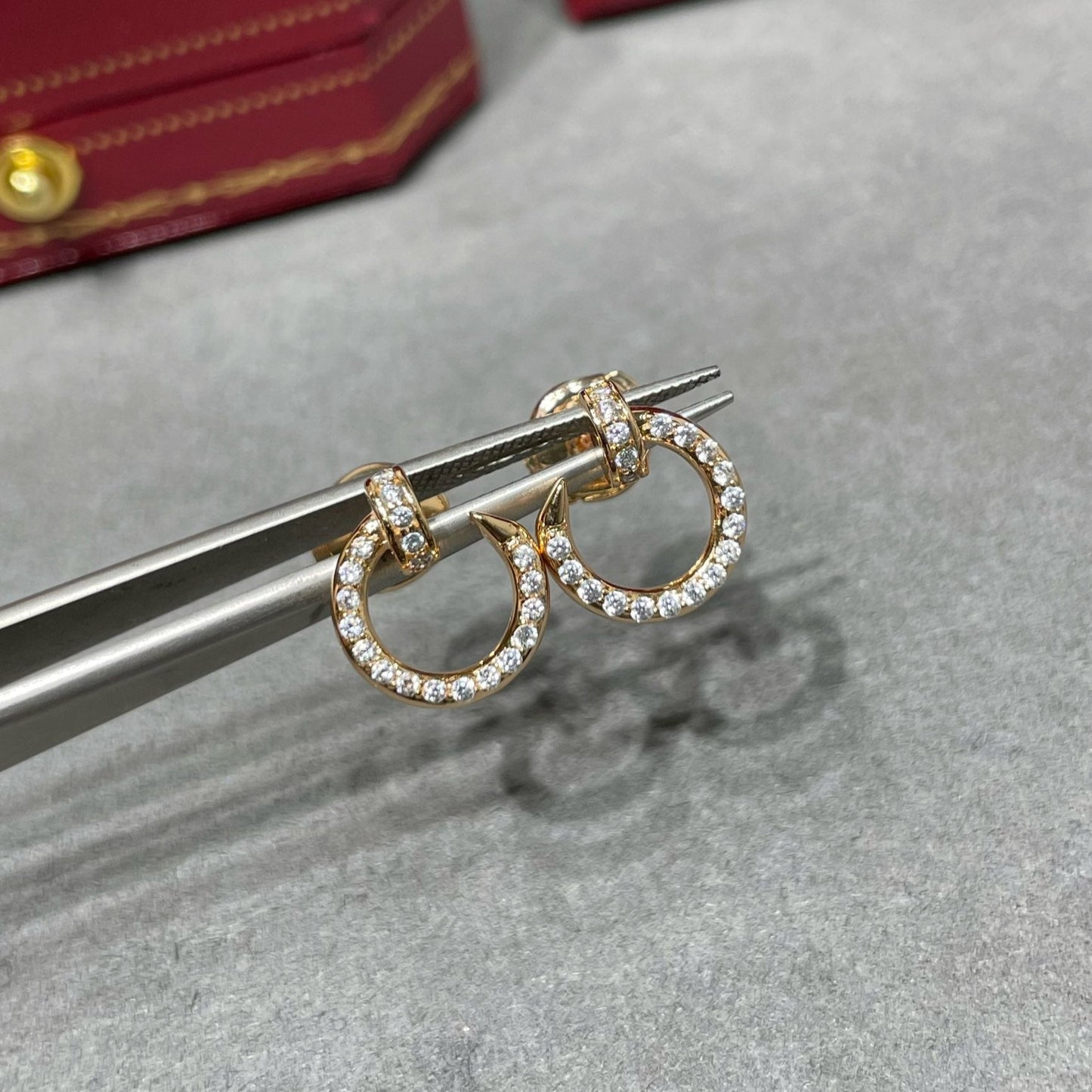 Noble Juste Un Clou Diamonds Earrings
