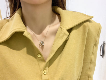 Noble Trinity Necklace