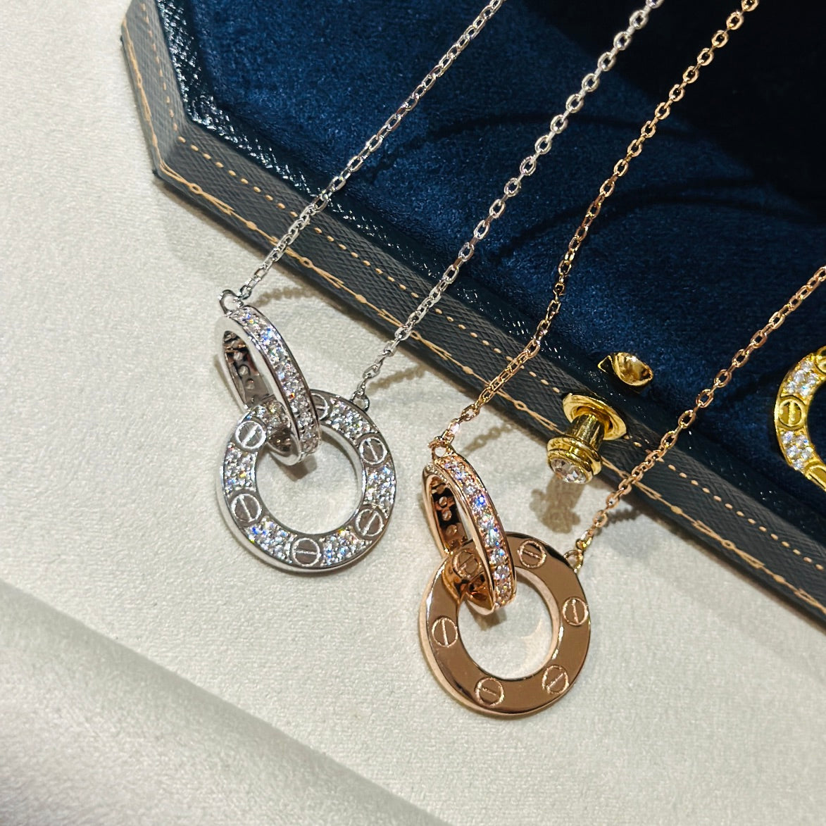Noble Love Diamonds Necklace