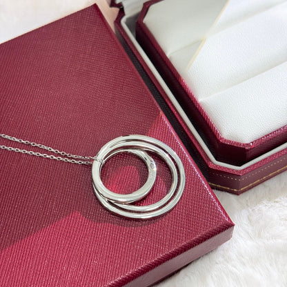 Noble Etincelle De Necklace
