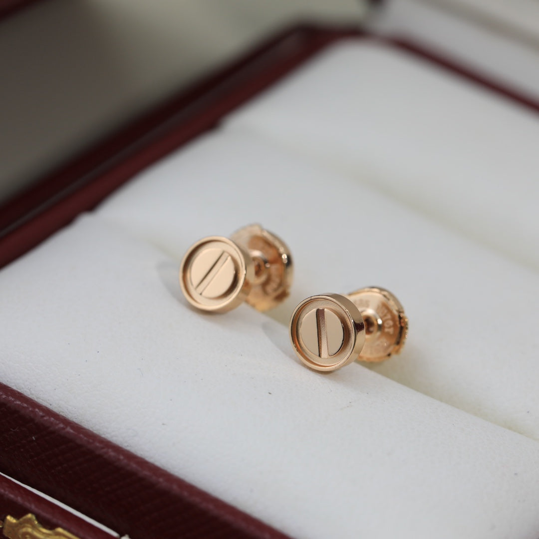 Noble Love Earrings