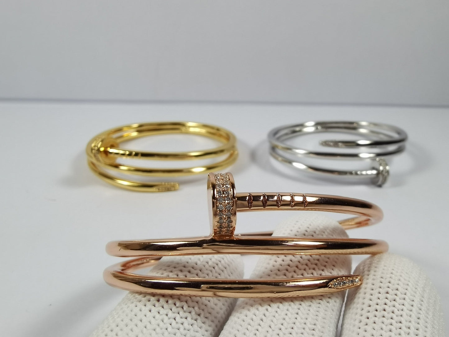 Noble Juste Un Clou Diamond Bracelet