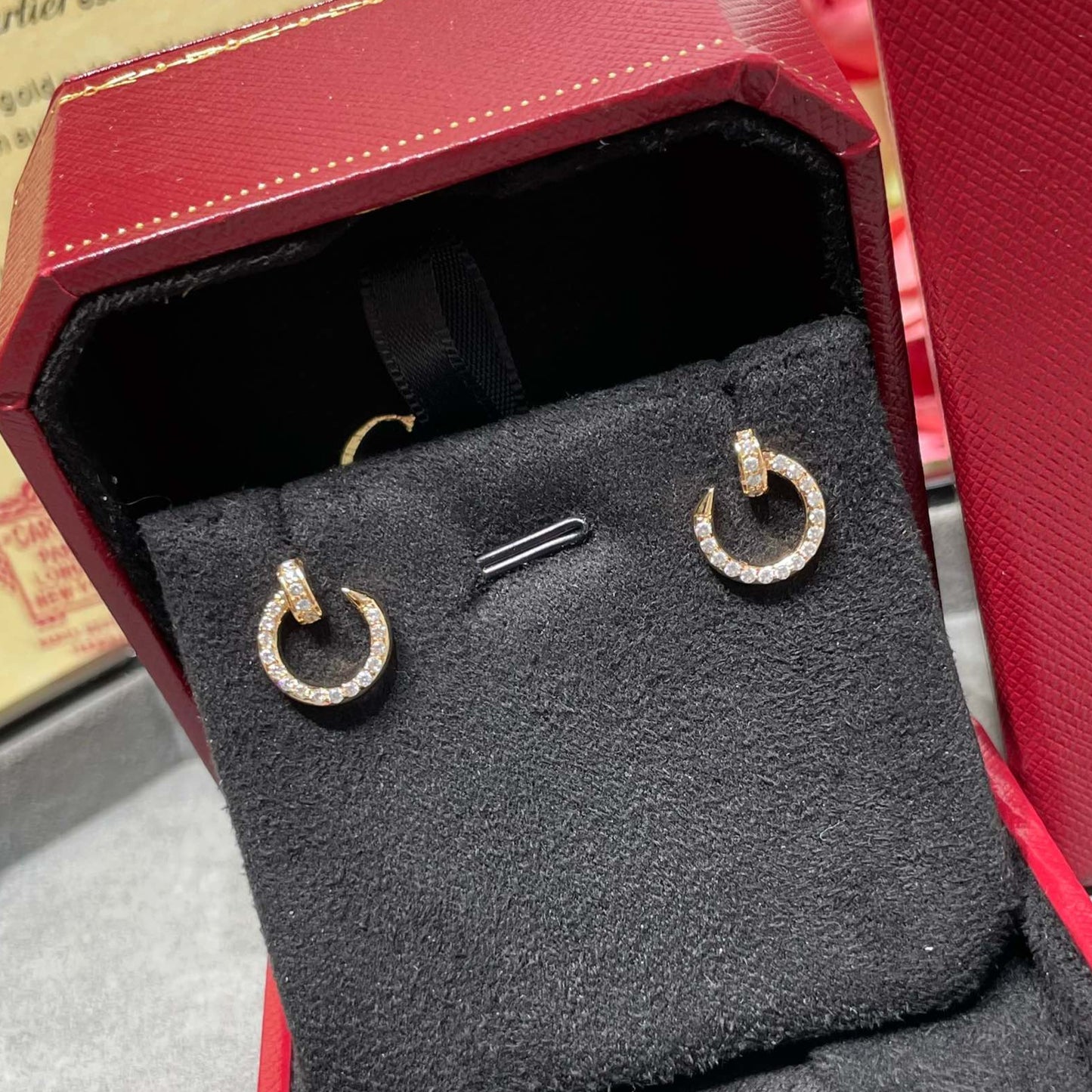Noble Juste Un Clou Diamonds Earrings