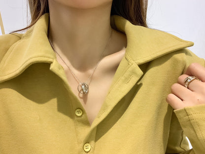 Noble Trinity Necklace