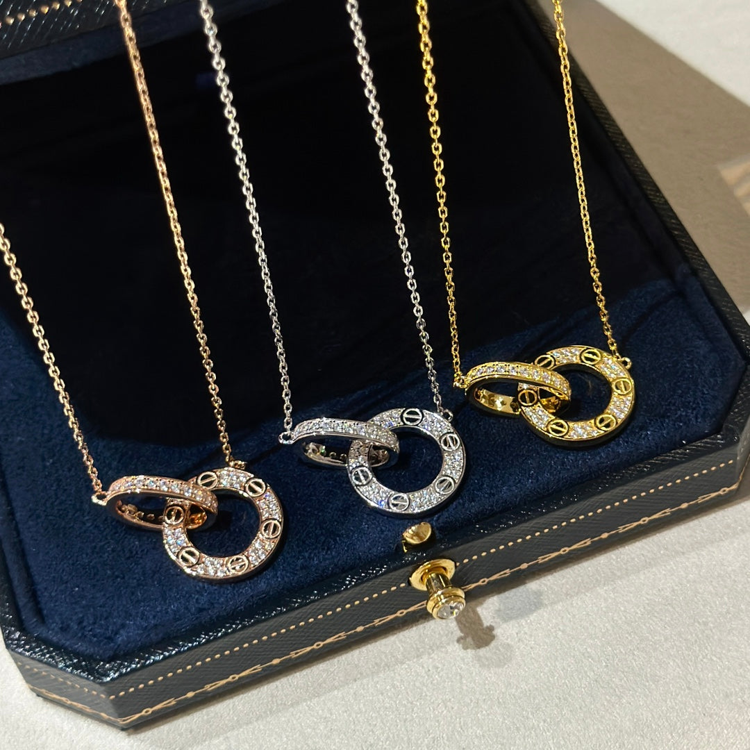 Noble Love Diamonds Necklace