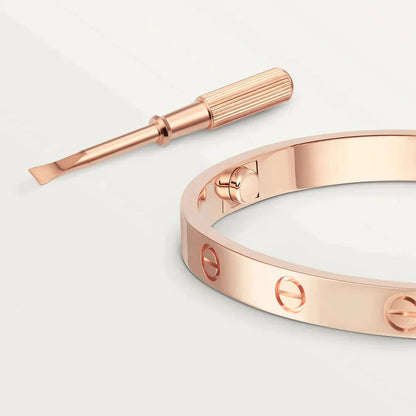 Noble Love Bracelet