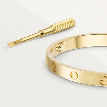 Noble Love Bracelet